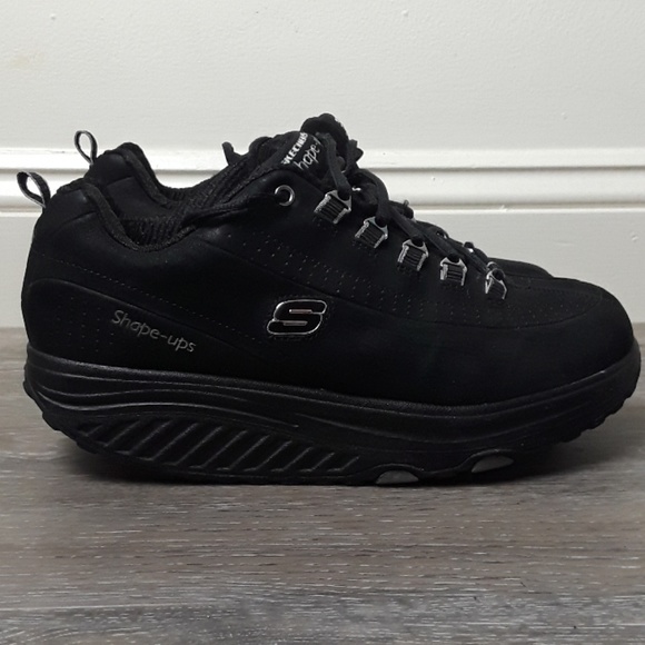Skechers Shoes - Black Sketchers Shape Ups lightly used size 10